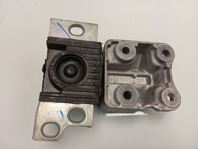 Права подушка двигуна Peugeot/Citroen 1393896080 ціна, від 81.99 USD