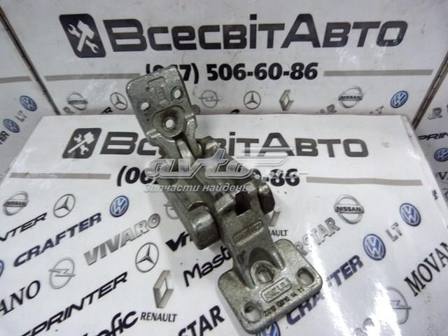 Петля задньої (двостулкової) двері, ліва нижня 68006457AA Chrysler