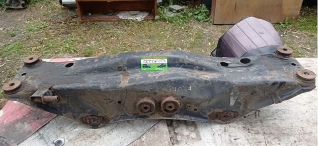 Балка задня 20150SA000 Subaru