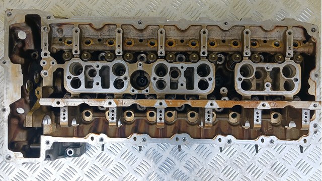 Купити 7568270 BMW 