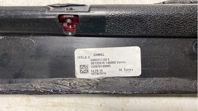 Задній стоп 600591700E Tesla