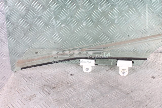 Скло задньої двері лівої 82301JK000 Nissan/Infiniti