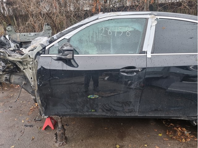 Двері передні ліві 60009AN01A9P Subaru