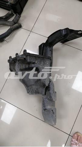 PE0113200 Mazda Повітрозабірник повітряного фільтра