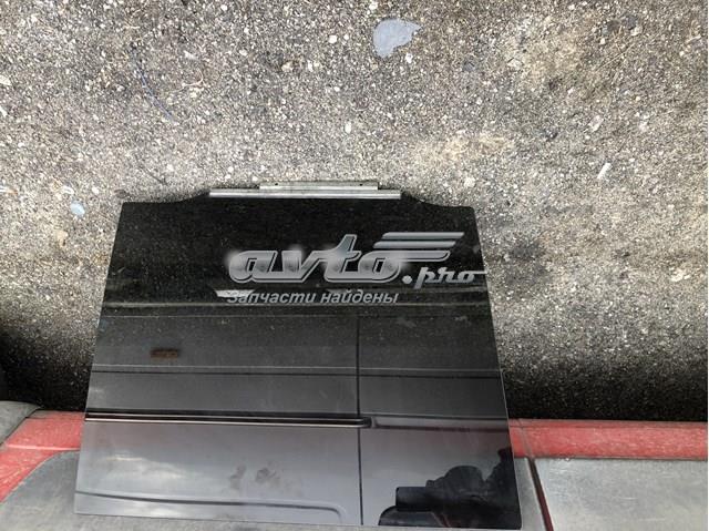 Скло задньої двері правої Toyota 6811360370