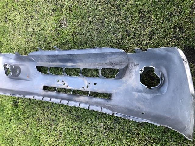Передній бампер 5211942360 Toyota