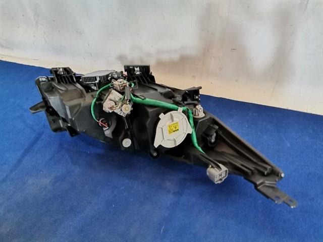 Фари Mazda BBM551040 ціна, від 163.08 USD
