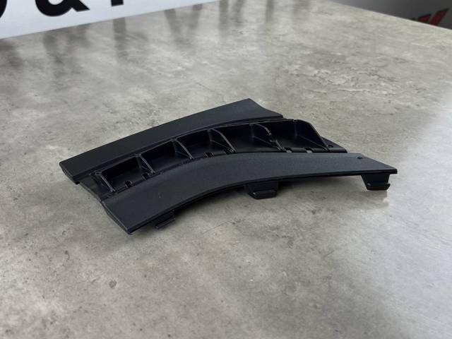  VAG 80F8074429B9 ціна, від 34.12 USD