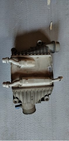 Купити GX736K775AE Land Rover 