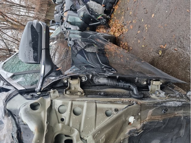 Купити 60009AN05A9P Subaru Двері кабіни