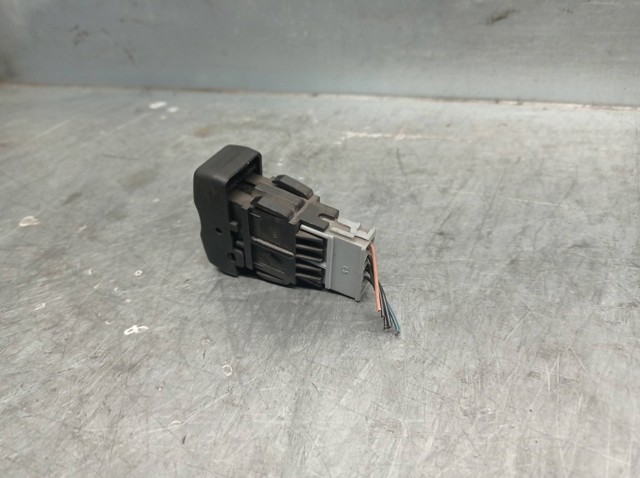  399387 Renault (RVI)