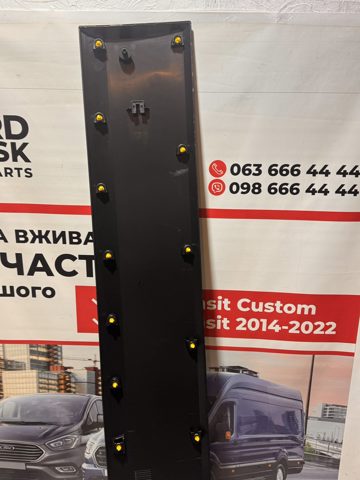 Молдинг задніх лівих дверей Ford BK31V254A17AG5YZ9 ціна, від 155.91 USD