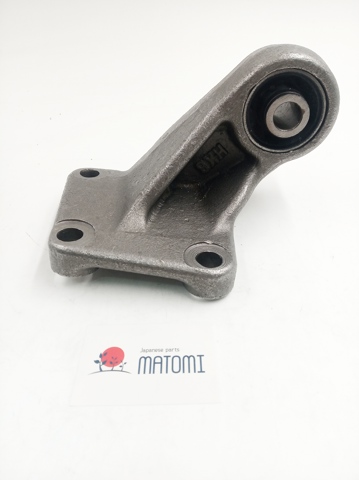 Кронштейн/траверса заднього редуктора, ліва Matomi MR961407 ціна, від 8.81 USD