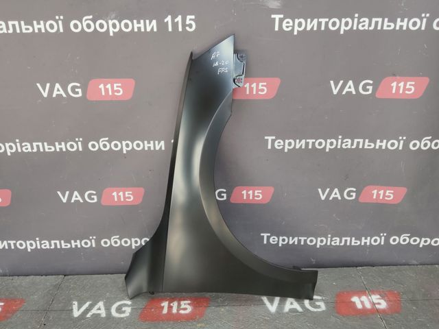 Переднє праве крило FPS FP6420312