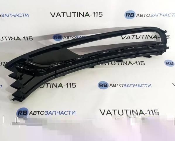 FP7423924 FPS Решітка переднього бампера, права