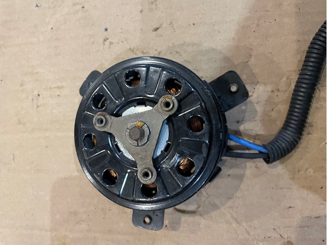 Двигун вентилятора системи охолодження Hyundai/Kia 25386C6000 ціна, від 63.35 USD