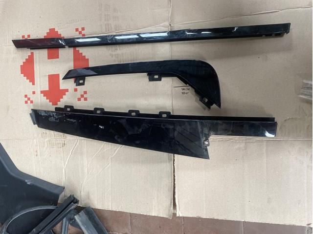 Купити LR105992 Land Rover 
