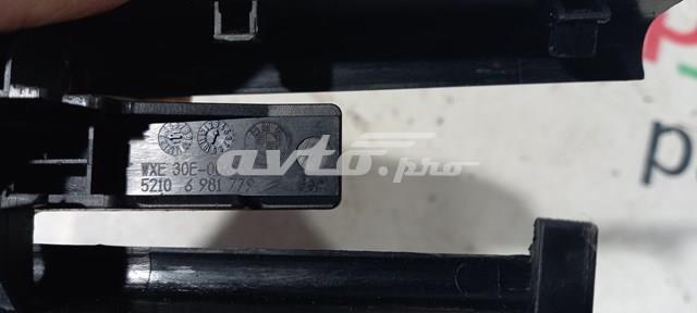  52106981779 BMW