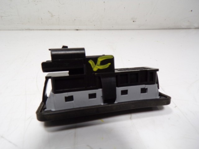 9827560380 Peugeot/Citroen Кнопка приводу замка 3/5 дверей (ляди) / кришки багажника