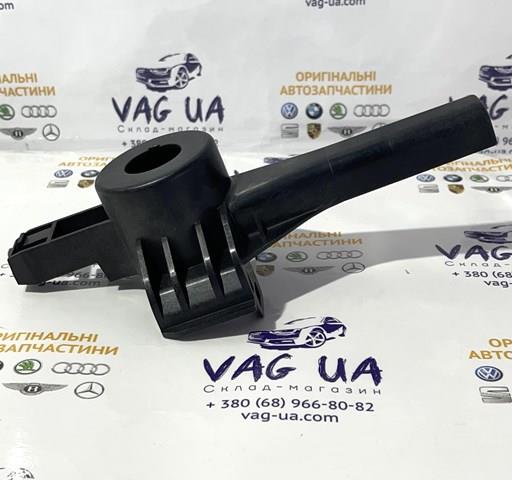 Подушка радіатора охолодження, нижня 3L805039 AND