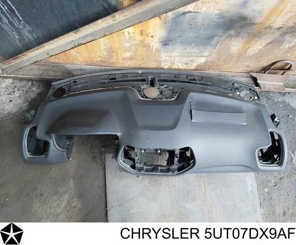  5UT07DX9AF Chrysler