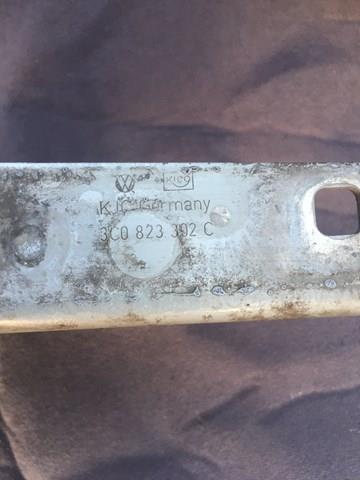  VAG 3C0823302C ціна, від 14.17 USD