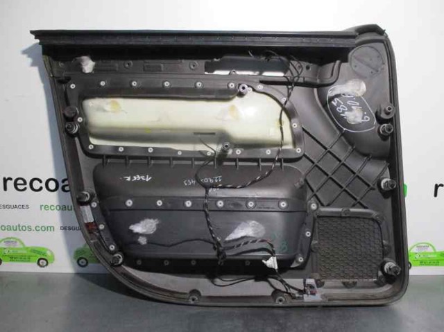 Купити 7L6867012 VAG 