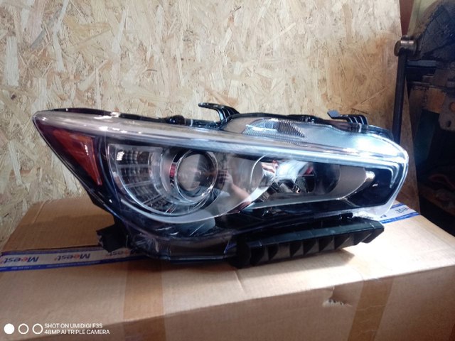 Фара комбінована, передня Nissan/Infiniti 260106HH7A