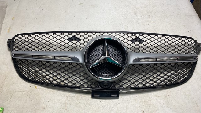 Купити A2928880060 Mercedes Захисна решітка радіатора