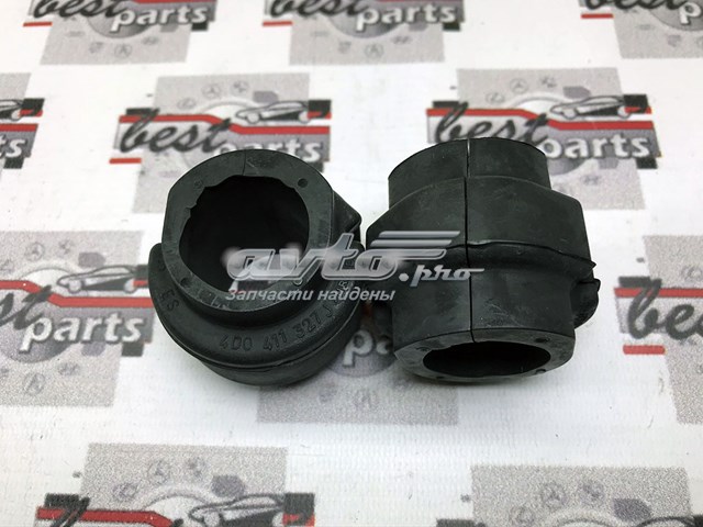Втулка переднього стабілізатора Porsche 4D0411327J