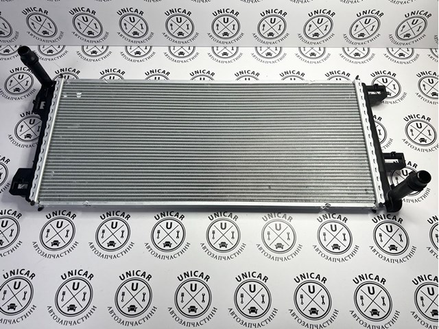 Радіатор охолодження Mercedes A0995005101