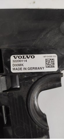 Коробка запобіжників Volvo 32200114 ціна, від 63.27 USD