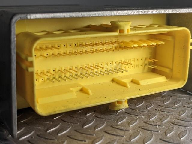  VAG 7P0959655A ціна, від 25.34 USD