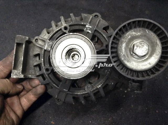 Генератор 7516107 BMW