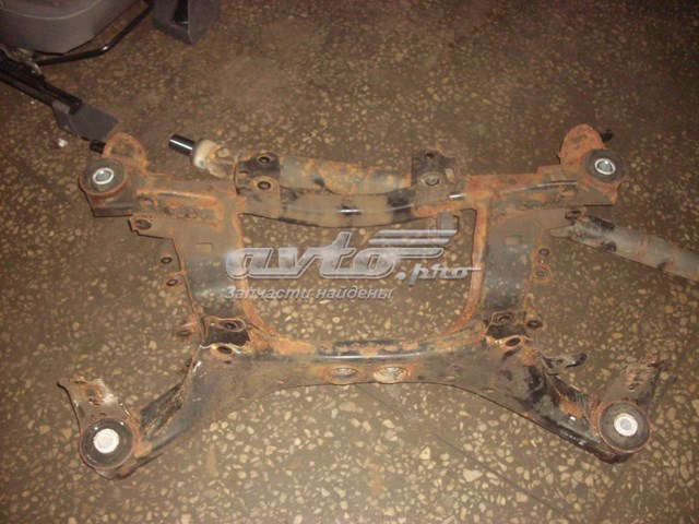 Балка задня 20152AJ002 Subaru