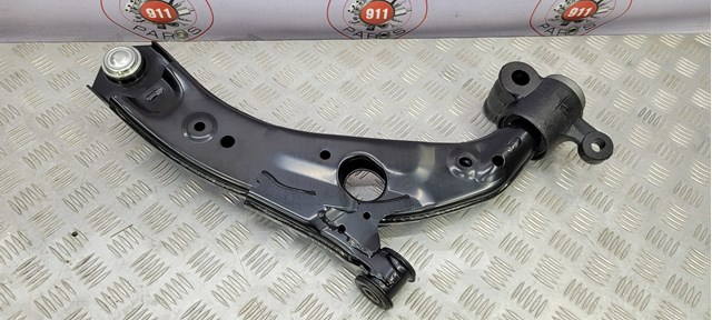 TM5234350B Mazda Поперечний важіль