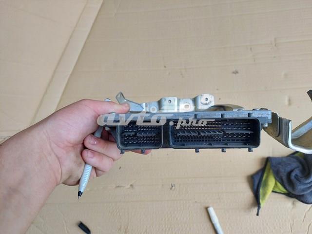 Електронний блок керування двигуном 8966133C30 Toyota