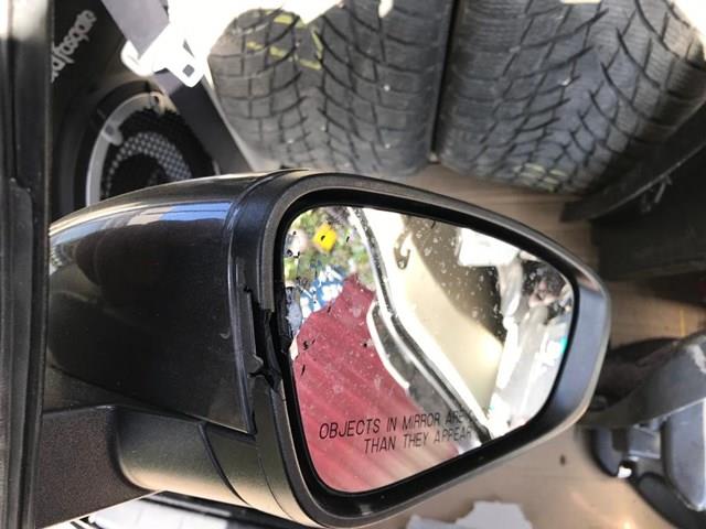 1UY121AUAE Chrysler 