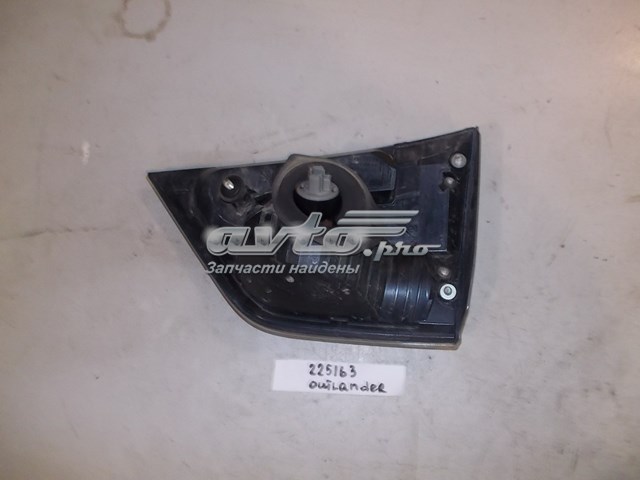 Стоп задній Mitsubishi 8331A065 ціна, від 34.28 USD