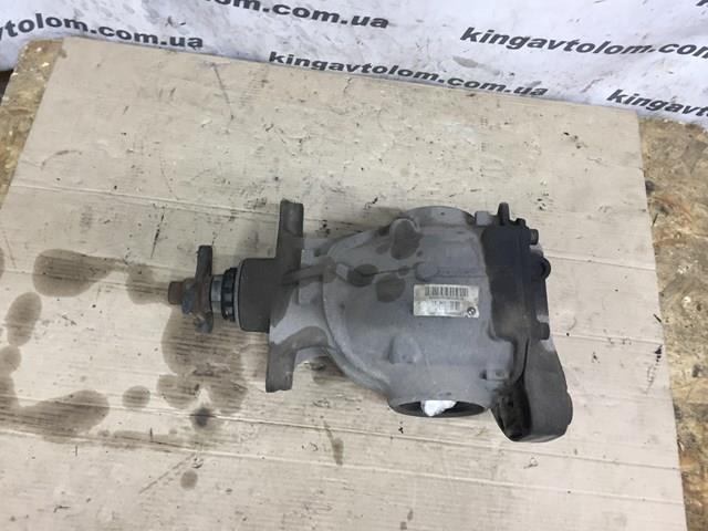 33107577099 BMW Задній редуктор