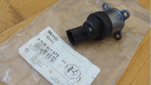 Клапан регулювання тиску палива Bosch 0928400675 ціна, від 105.71 USD