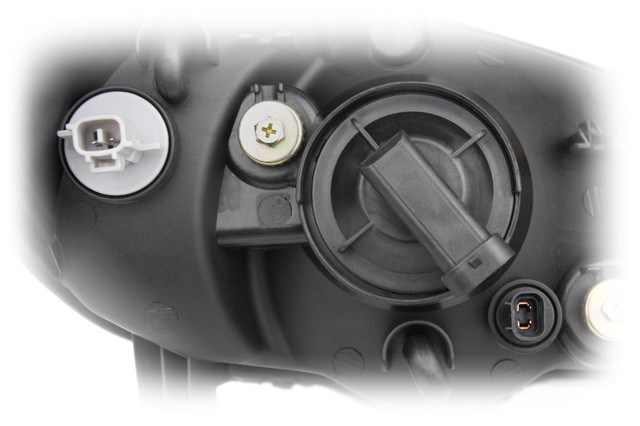 Фари BYD BYDF34121100 ціна, від 34.21 USD
