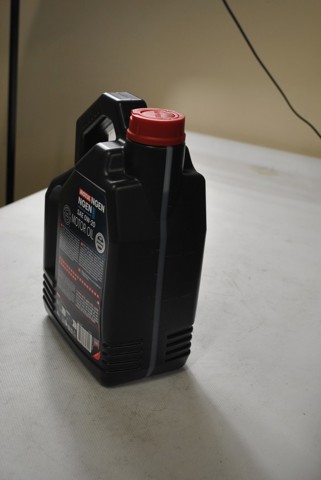 Купити 111902 Motul Масло