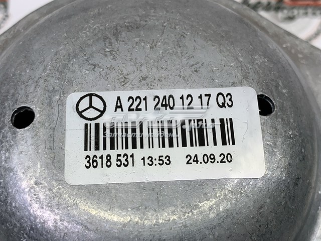 A221240121764 Mercedes Подушка (опора) двигуна, ліва/права