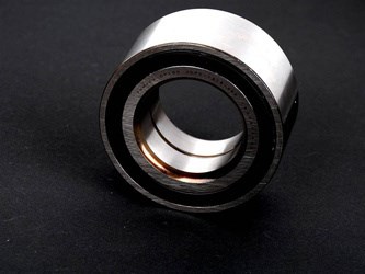 Комплект підшипник маточини передньої Ford 2126014 ціна, від 90.68 USD
