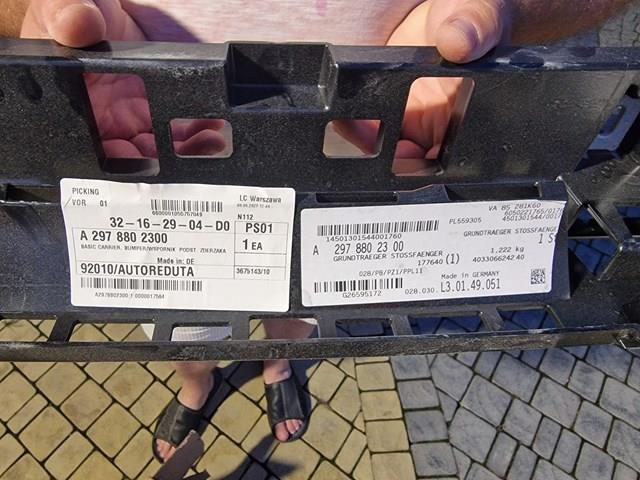 A2978802300 Mercedes Наповнювач бампера заднього