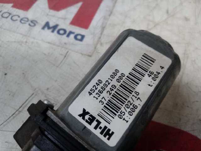Механізм склопідіймача двері передньої, правої 1368921080 Peugeot/Citroen