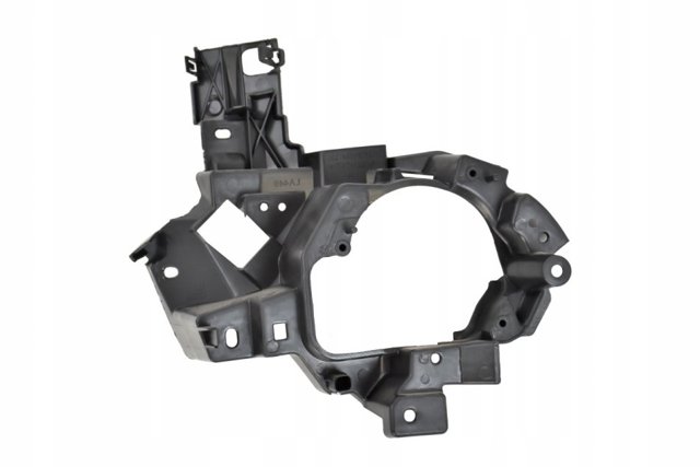 Купити G46L51694 Mazda Кронштейн кріплення протитуманною фари, лівою