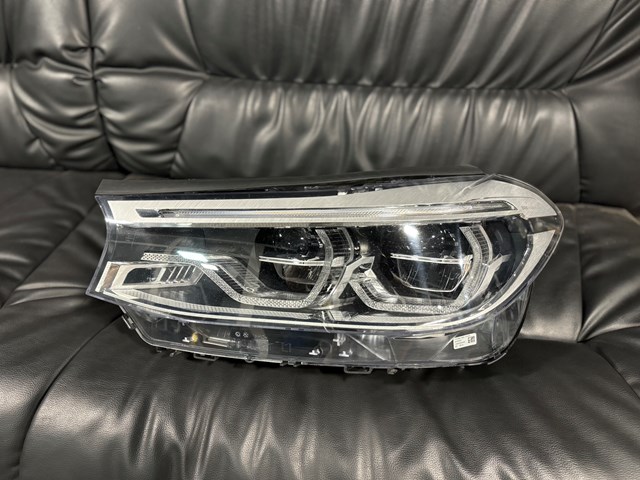  BMW 63117461887