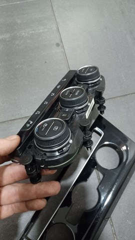 Блок управління режимів опалення / кондиціонування VAG 5G1907044A